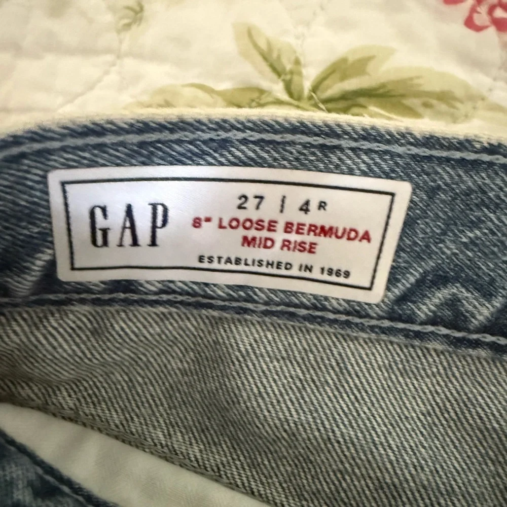 GAP Blue Denim Bermuda Shorts - Picture 3 of 6